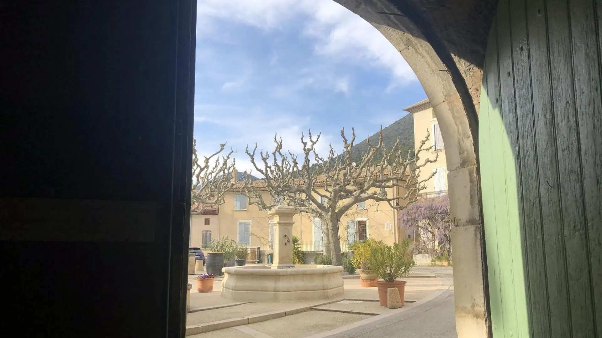 Maison Provencale Venterol  Holiday home Venterol (Drome)