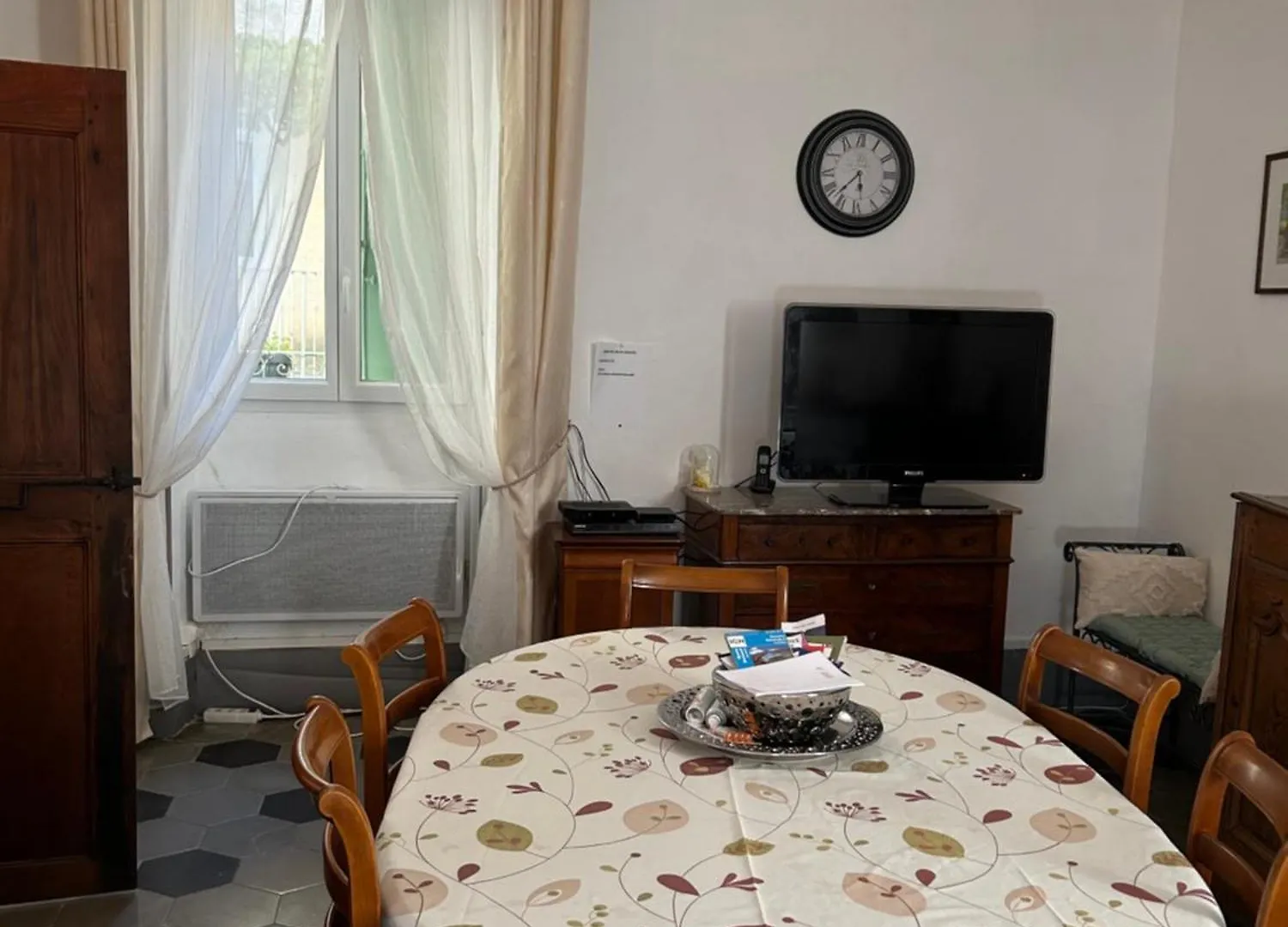 Holiday home Maison Provencale Venterol